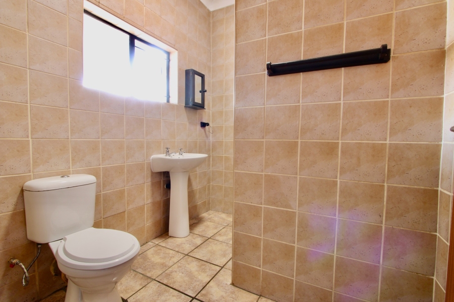 10 Bedroom Property for Sale in Die Bult North West
